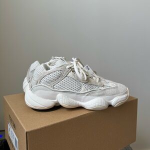 YEEZY 500